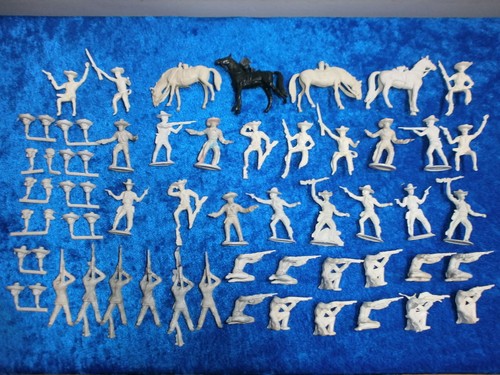 Konvolut merten kunststoff - 42,