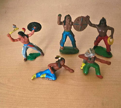 Wildwest indianer figuren - 5x,