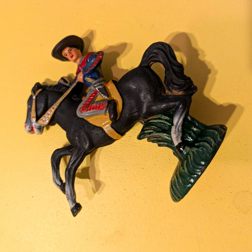 Leyla wildwest - leyla,